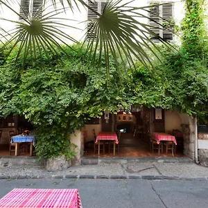 Les Arcades Hotel Biot